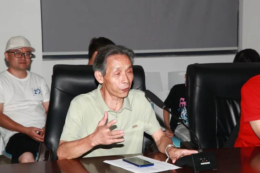 英国上市公司365