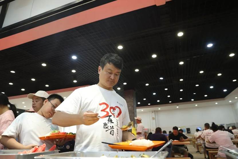 英国上市公司365