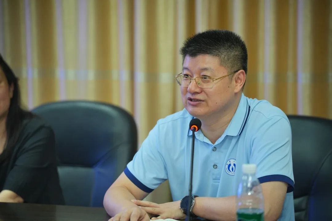 英国上市公司365