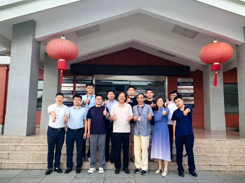 英国上市公司365