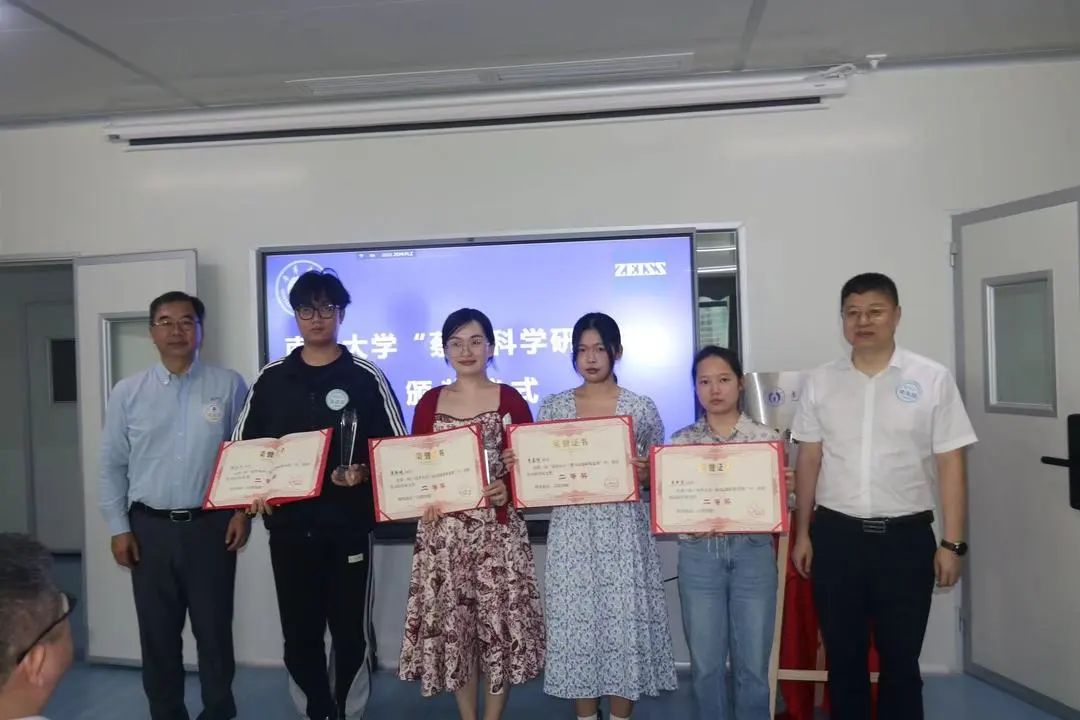 英国上市公司365