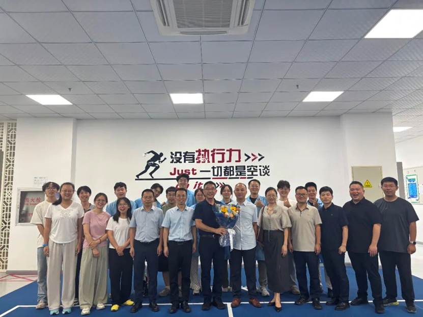 英国上市公司365