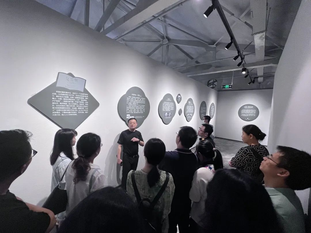 英国上市公司365