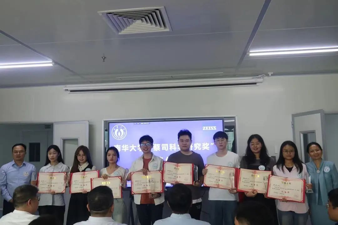 英国上市公司365