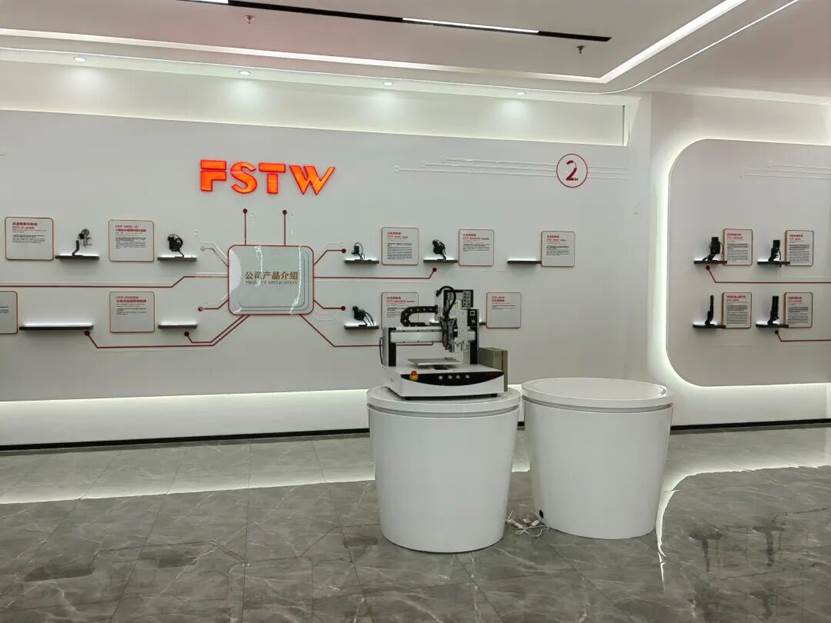 英国上市公司365