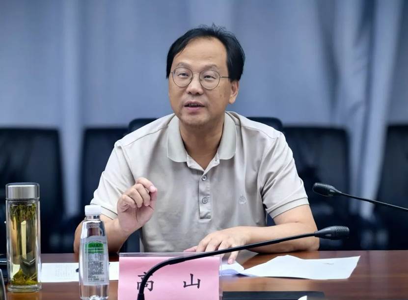 英国上市公司365