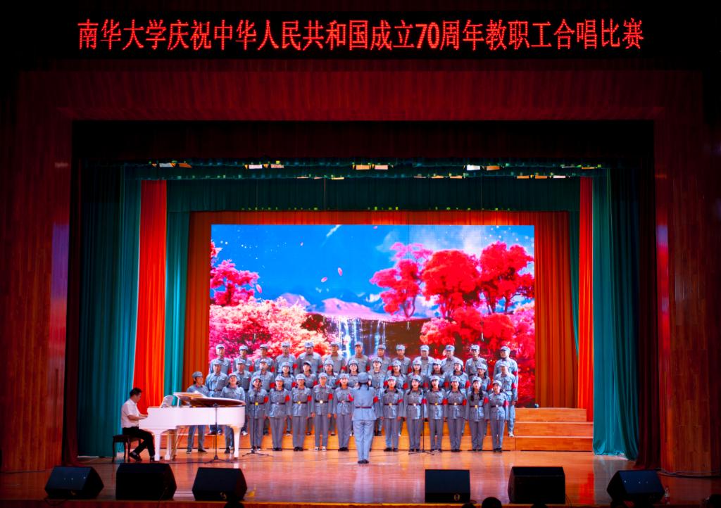 英国上市公司365